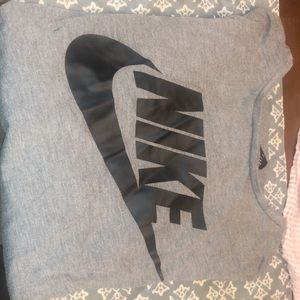 Nike long sleeve t shirt